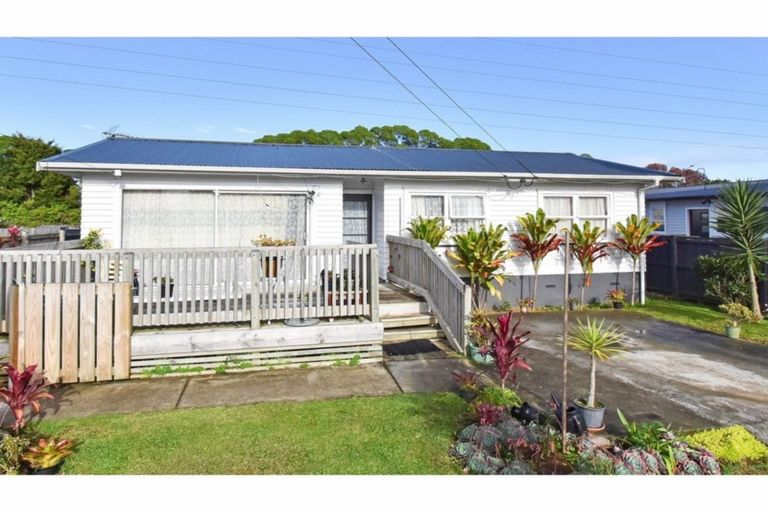 Photo of property in 42 Clayton Avenue, Otara, Auckland, 2023