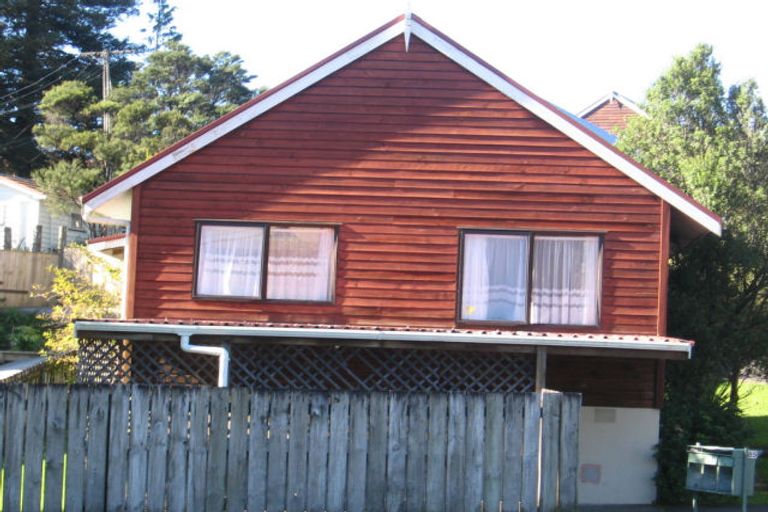 Photo of property in 3/85 Kaurilands Road, Titirangi, Auckland, 0604