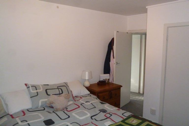 Photo of property in 4 Raroa Road, Kelburn, Wellington, 6012