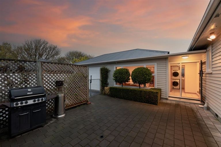 Photo of property in 260 Ilam Road, Burnside, Christchurch, 8053