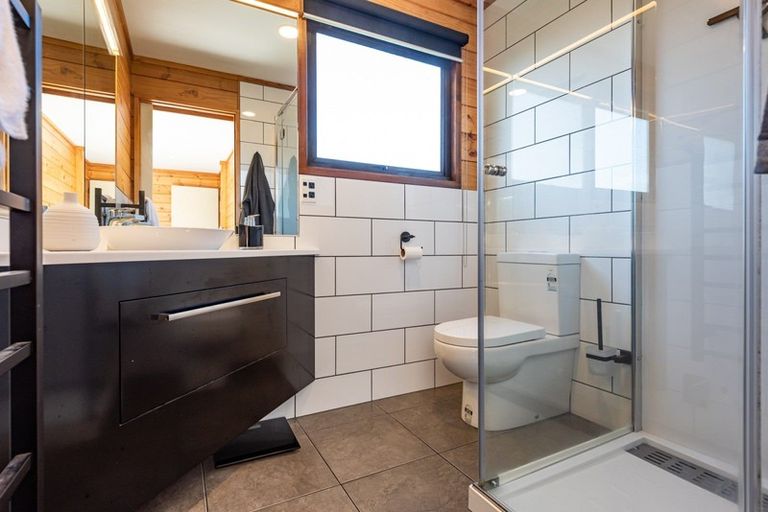 Photo of property in 82 Beacon Hill Road, Strathmore Park, Wellington, 6022