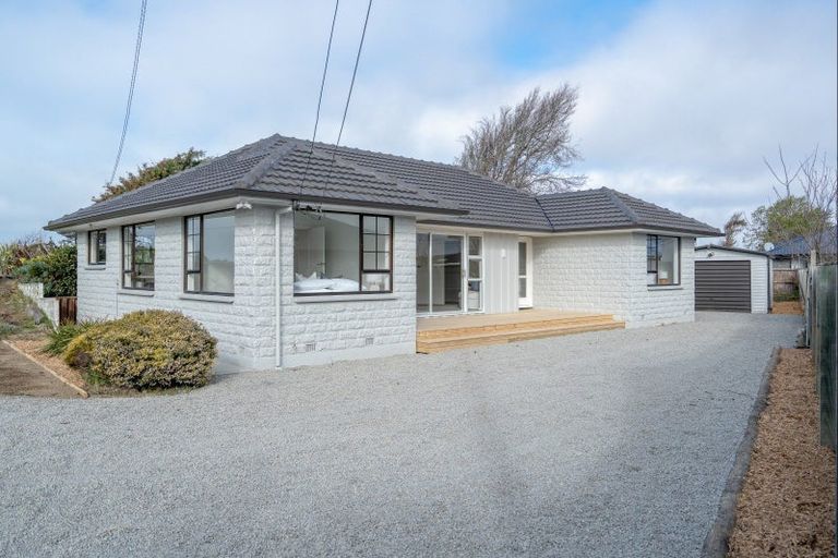 Photo of property in 470a Bower Avenue, Parklands, Christchurch, 8083