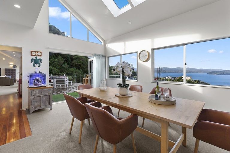 Photo of property in 1 Lohia Street, Khandallah, Wellington, 6035