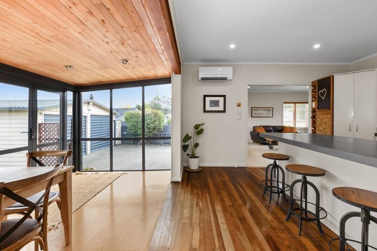 Photo of property in 23 Guthrie Road, Havelock North, 4130