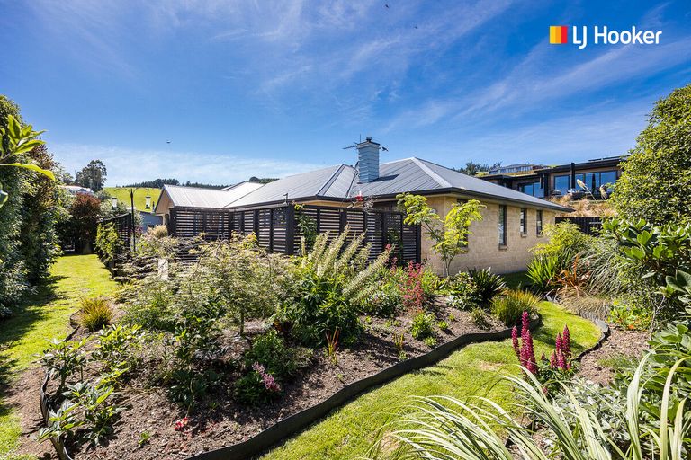 Photo of property in 14 Irwin Logan Drive, Mosgiel, 9024