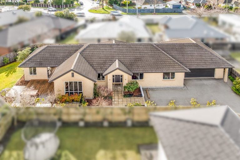 Photo of property in 65 Westpark Drive, Burnside, Christchurch, 8053