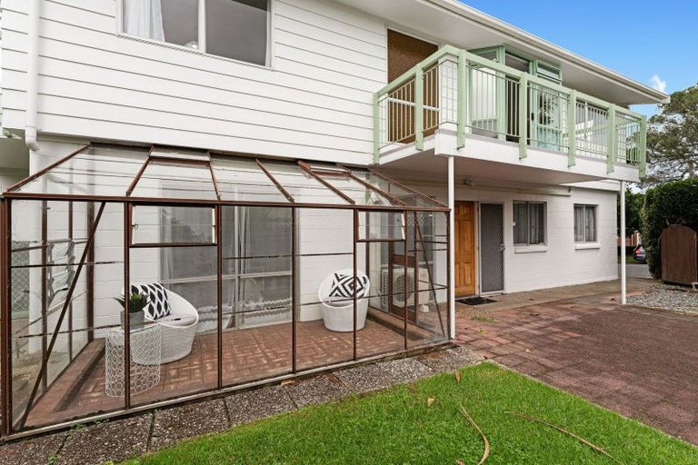 Photo of property in 101 Namata Road, One Tree Hill, Auckland, 1061