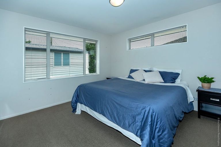 Photo of property in 10 Bideford Place, Dallington, Christchurch, 8061