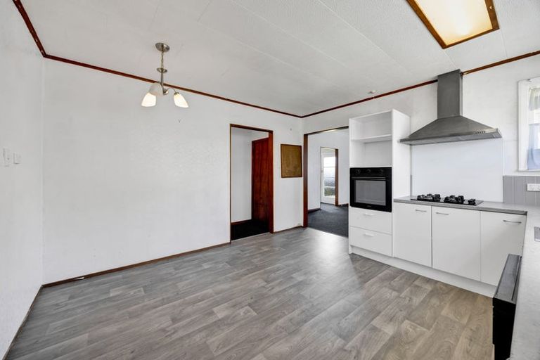 Photo of property in 20 Mclean Street, Hawera, 4610