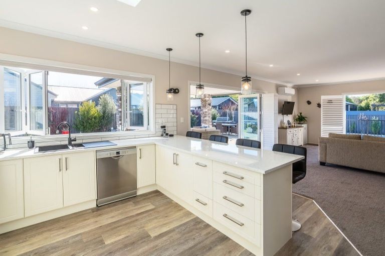 Photo of property in 31 Westwood Avenue, Greytown, 5712