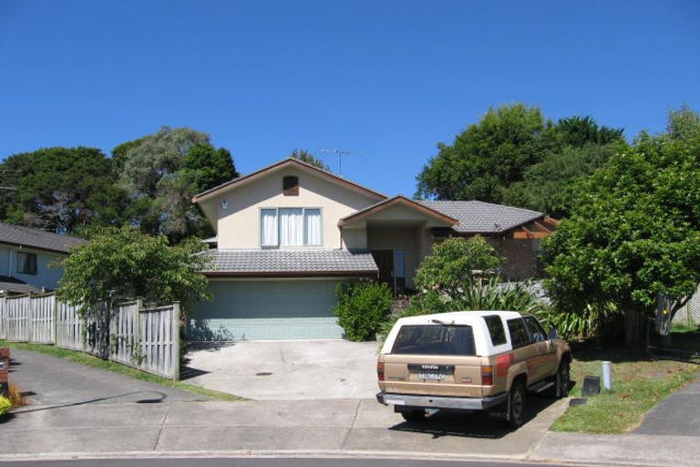 Photo of property in 19 Phoebe Meikle Place, Torbay, Auckland, 0630