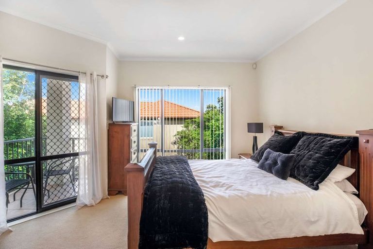 Photo of property in 10 Trimaran Drive, Gulf Harbour, Whangaparaoa, 0930