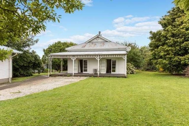 Photo of property in 6 Carlson Street, Dannevirke, 4930