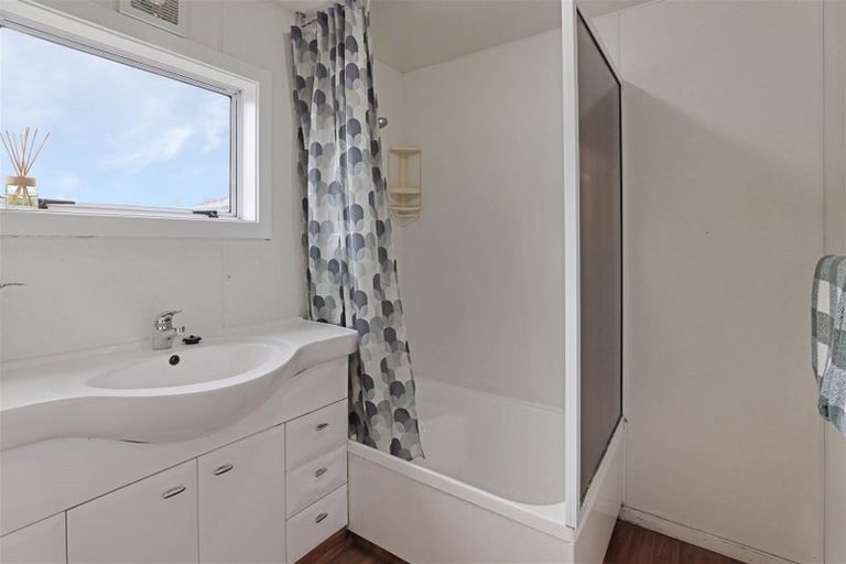 Photo of property in 2 Melcombe Street, Tinwald, Ashburton, 7700