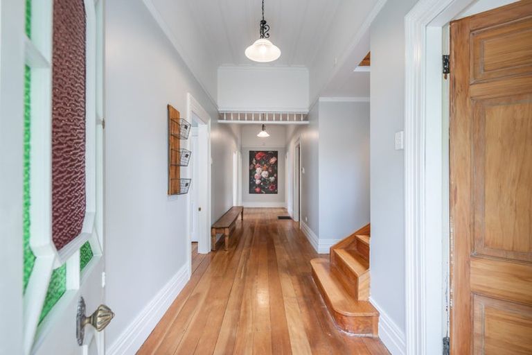 Photo of property in 18 Thornton Road, Cambridge, 3434