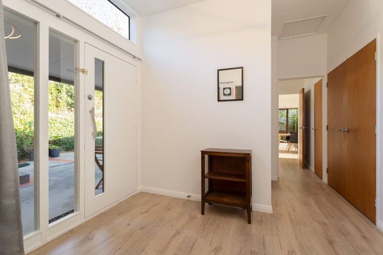 Photo of property in 37 Greyfriars Crescent, Tawa, Wellington, 5028