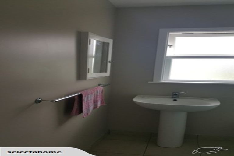 Photo of property in 4 Parkway, Wainuiomata, Lower Hutt, 5014