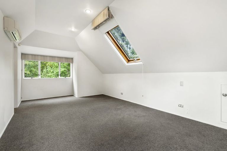 Photo of property in 5/37 Uppingham Crescent, Hillcrest, Auckland, 0627