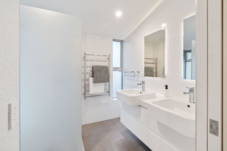 Photo of property in 82 Beckford Road, Opawa, Christchurch, 8023