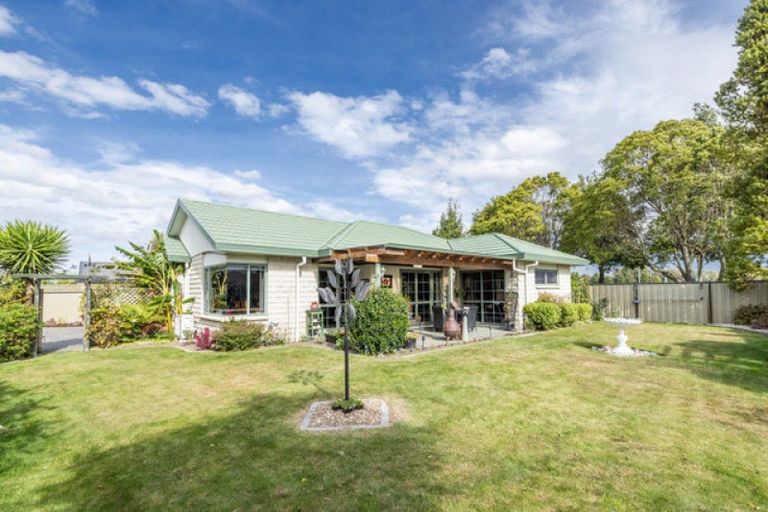 Photo of property in 10 Rosehill Way, Taradale, Napier, 4112