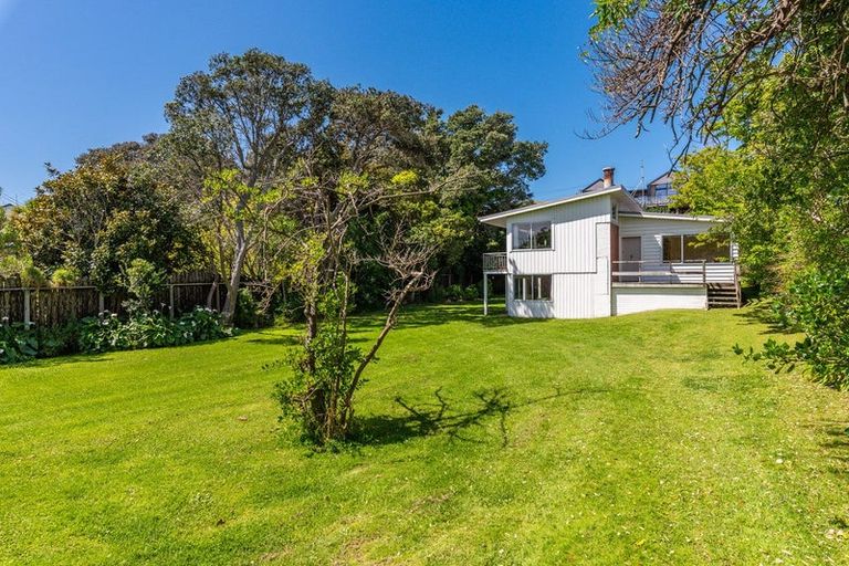 Photo of property in 56a Waimea Road, Waikanae Beach, Waikanae, 5036