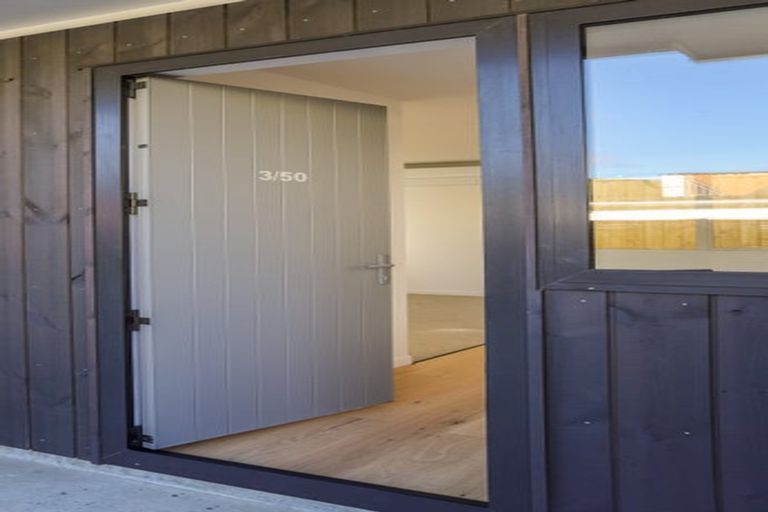 Photo of property in 3/50 Friend Street, Karori, Wellington, 6012