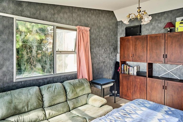 Photo of property in 107 Seddon Street, Naenae, Lower Hutt, 5011