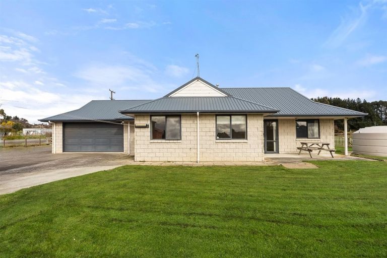 Photo of property in 18 Godley Street, Halcombe, Feilding, 4779