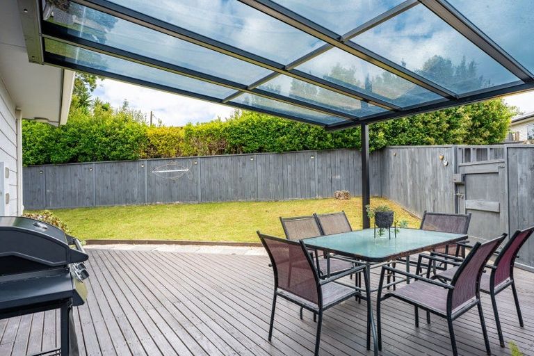 Photo of property in 1/63 Rosier Road, Glen Eden, Auckland, 0602