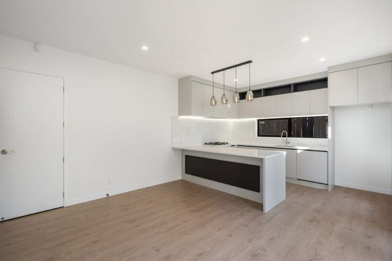 Photo of property in 24a Killarney Avenue, Torbay, Auckland, 0630