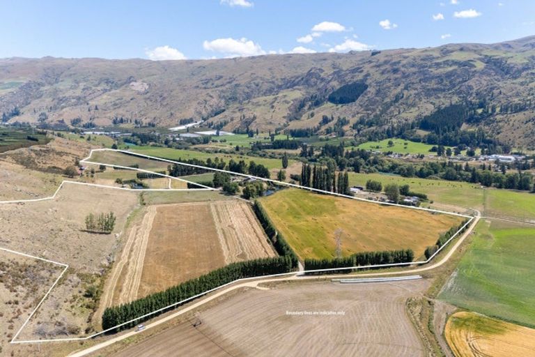 Photo of property in 83 Gilmour Road, Roxburgh East, Roxburgh, 9571