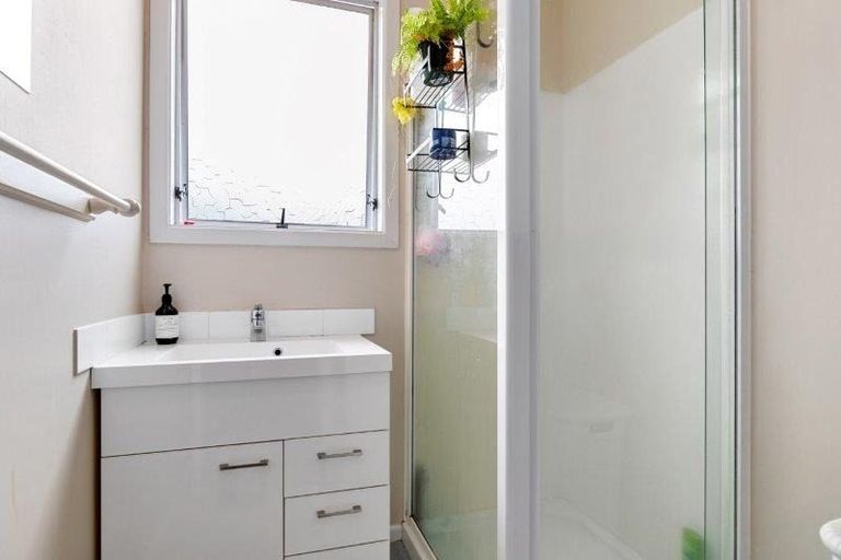 Photo of property in 7 Crosher Place, Silverdale, Hamilton, 3216