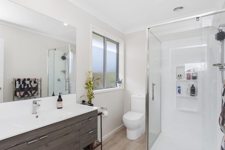 Photo of property in 41 Te Kio Crescent, Papamoa Beach, Papamoa, 3118