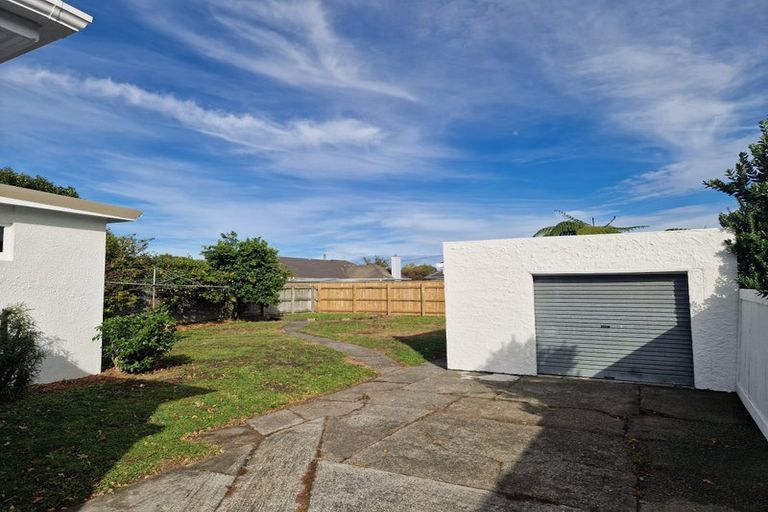 Photo of property in 35 Routley Crescent, Elderslea, Upper Hutt, 5018