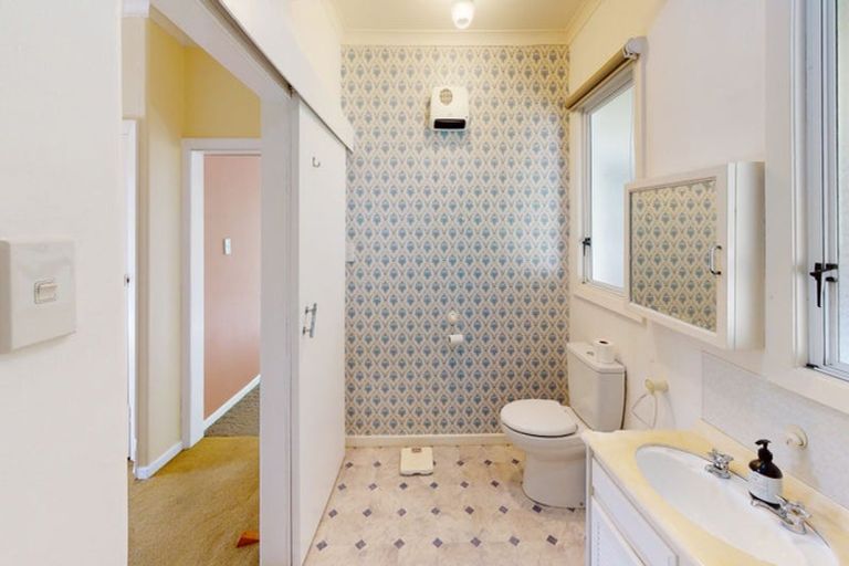 Photo of property in 50 Great North Road, Saint Johns Hill, Whanganui, 4500