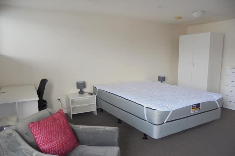 Photo of property in Southern Cross Apartments, 406/35 Abel Smith Street, Te Aro, Wellington, 6011