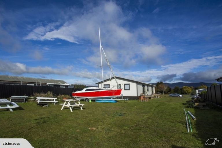 Photo of property in 47 Lawson Burrows Crescent, Te Anau, 9600
