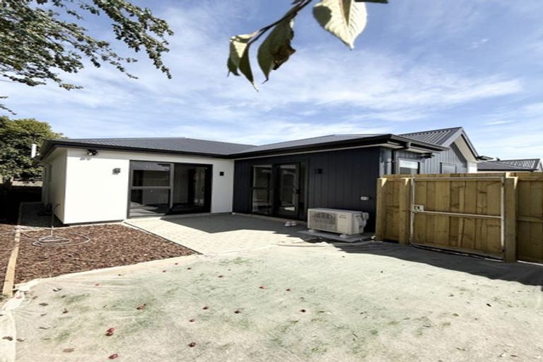Photo of property in 33a Neill Street, Hornby, Christchurch, 8042