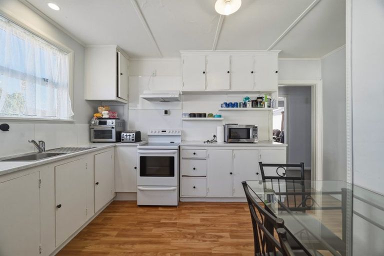 Photo of property in 18 Clinkard Avenue, Glenholme, Rotorua, 3010