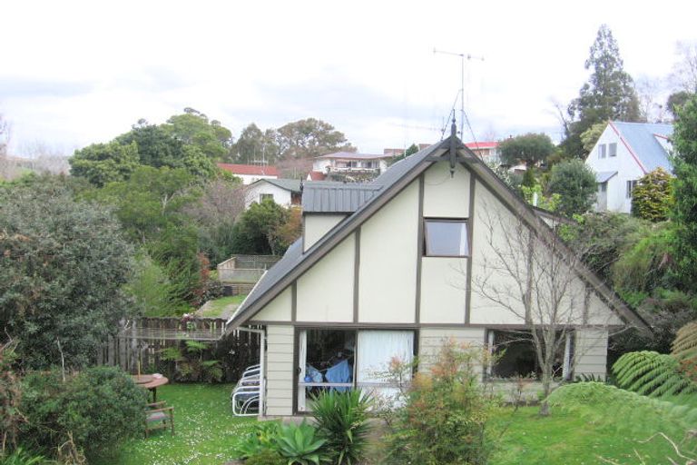 Photo of property in 4b Fairmont Terrace, Otumoetai, Tauranga, 3110