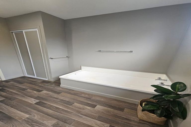 Photo of property in 35 Domett Street, Westport, 7825