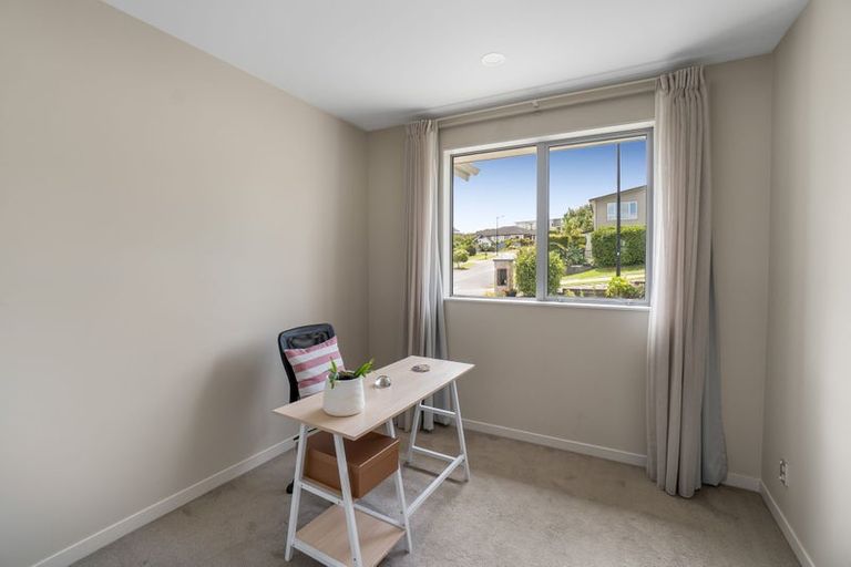 Photo of property in 23 Flavell Drive, Orewa, 0931