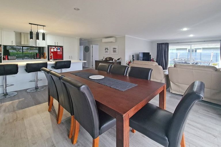 Photo of property in 23 Anne Burton Drive, Warkworth, 0910