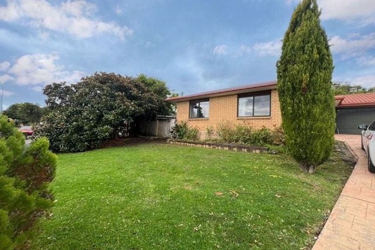 Photo of property in 25 Courtvale Place, Flat Bush, Auckland, 2019
