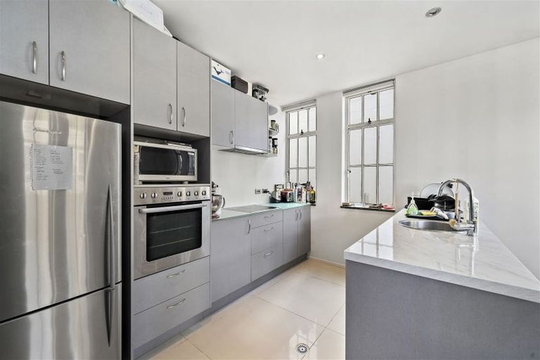 Photo of property in The Quay, 8/332a2 Lambton Quay, Wellington Central, Wellington, 6011