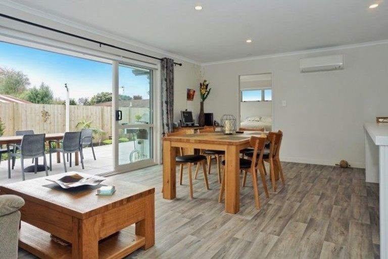 Photo of property in 12b Barrow Place, Te Puke, 3119