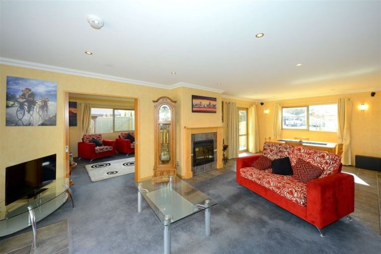 Photo of property in 40 Woodhurst Drive, Casebrook, Christchurch, 8051