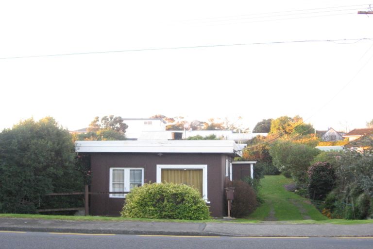 Photo of property in 37 Raumati Road, Raumati Beach, Paraparaumu, 5032