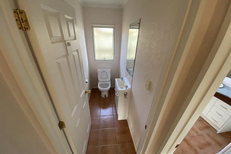 Photo of property in 22 Nuneaton Drive, Flat Bush, Auckland, 2019
