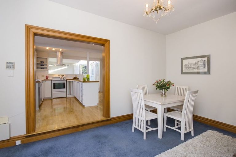 Photo of property in 7 Cottleville Terrace, Thorndon, Wellington, 6011